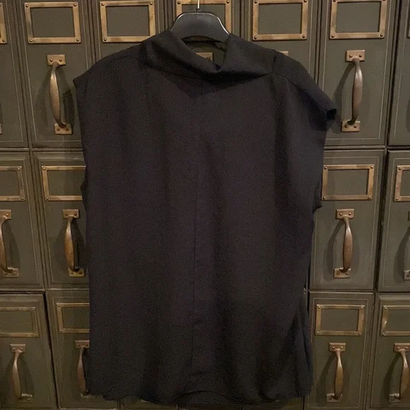 T9 by Tammi Chomski Top - Picture 6 of 7